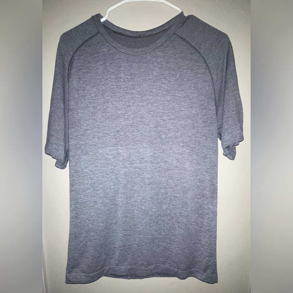 Lululemon Men's Metal Vent Tech Short-Sleeve Shirt
